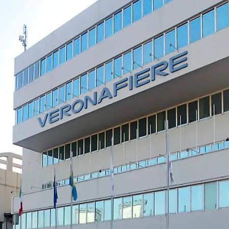 Fiera 4*